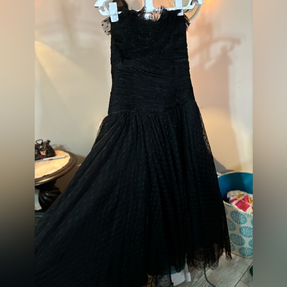 Gorgeous Chris Kole Couture Dress - Picture 5 of 9